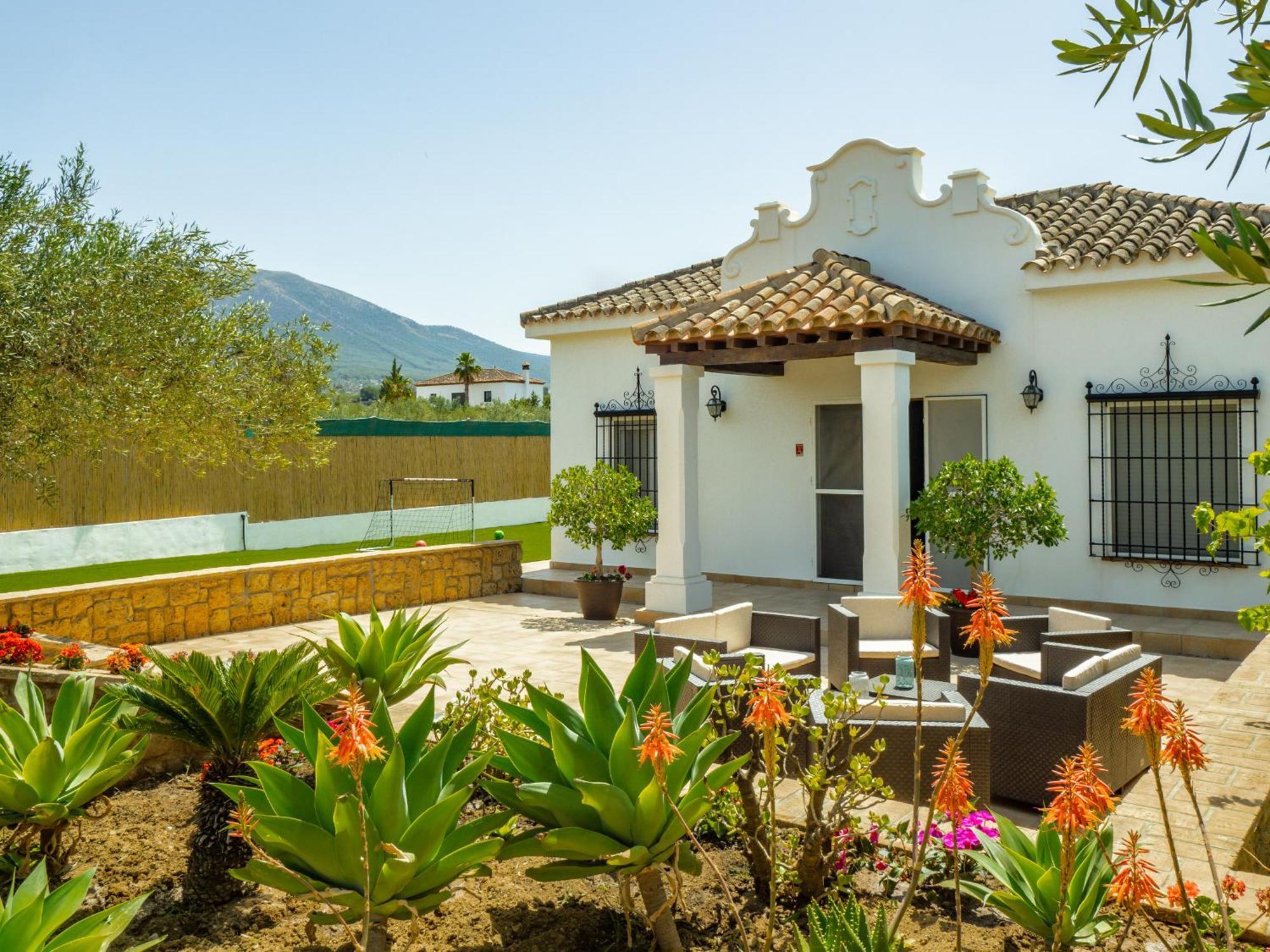 Cubo'S La Luz Del Valle Rural House Alhaurín el Grande Exterior foto